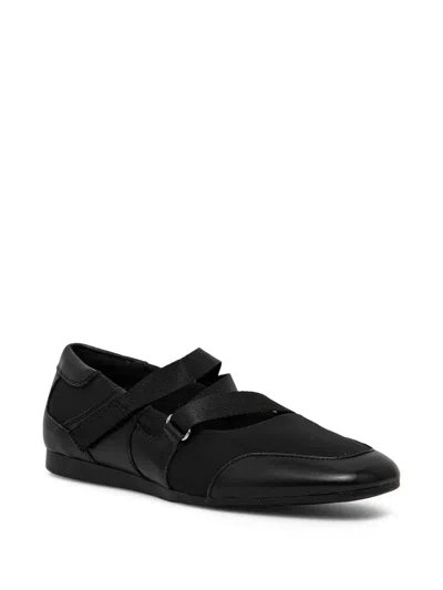 Vagabond Hillary Crossover-strap Ballet Flats In Black