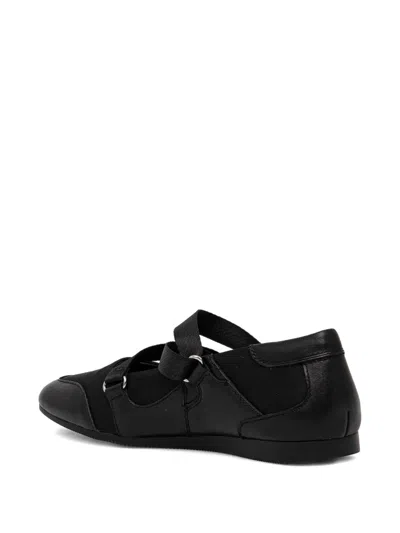 Vagabond Hillary Crossover-strap Ballet Flats In Black