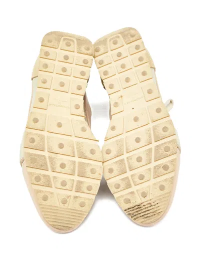Pre-owned Balenciaga Race Runner Strap-detail Sneakers In Neutral