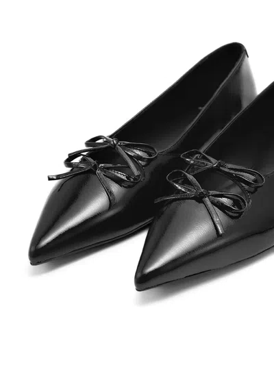 Vagabond Hermine Pointed-toe Ballet Flats In Black