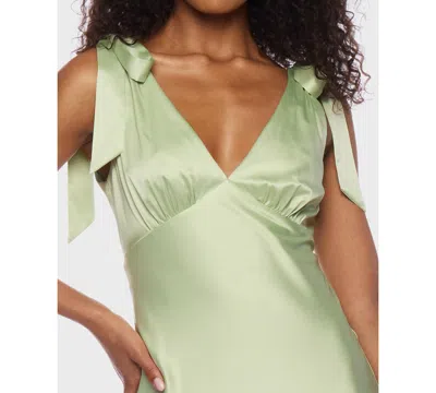 B Darlin Juniors' Sleeveless Satin Maxi Dress