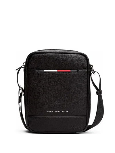 Tommy Hilfiger Zip-fastening Messenger Bag