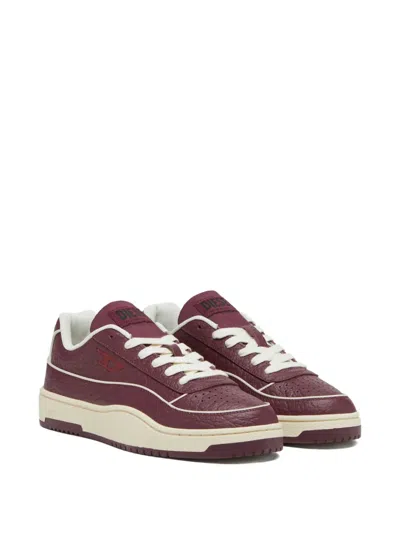 Diesel S-tracker-d Low-top Sneakers In Burgundy