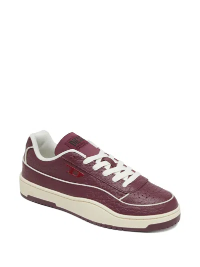 Diesel S-tracker-d Low-top Sneakers In Burgundy