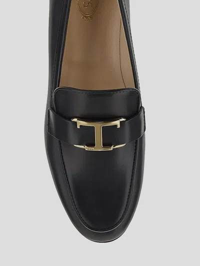 Tod's Flat Shoes In Black