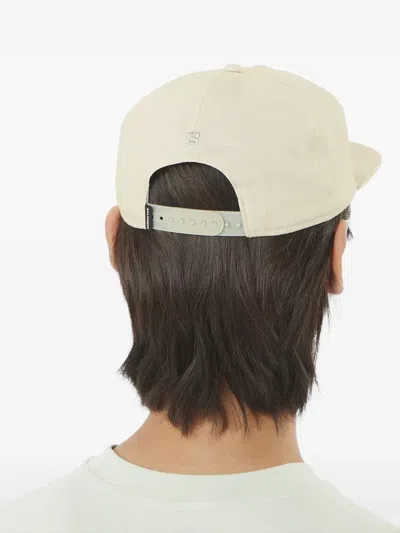 Salomon Flat Logo Cap In Neutral