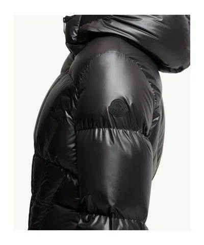 Moncler Wineck Hooded Down Puffer Jacket In Black