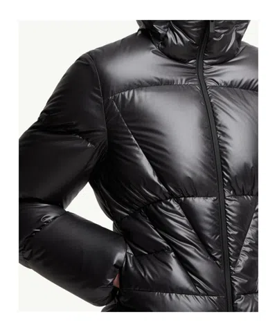 Moncler Wineck Hooded Down Puffer Jacket In Black