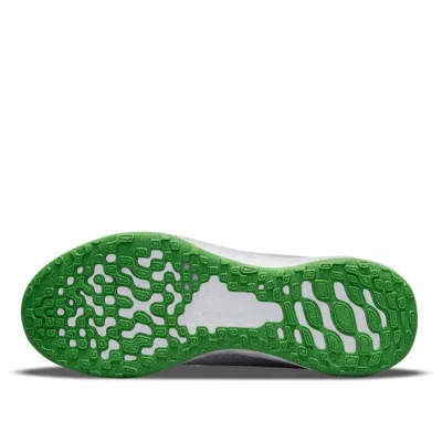Nike (gs)  Revolution 6 'light Smoke Grey Green Strike'