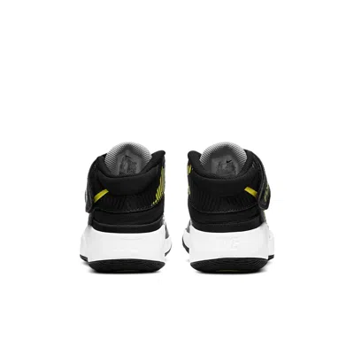Nike (gs)  Team Hustle D9 Flyease 'black High Voltage'