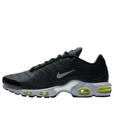 Nike Air Max Plus Premium 'matte Silver'