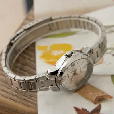 Casio Female Dress Japan / South Korea Fashion Silver Analog In Metallic