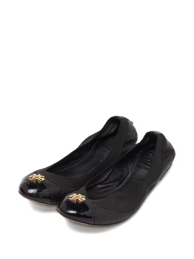 Pre-owned Tory Burch Patent Leather Emblem Flats
