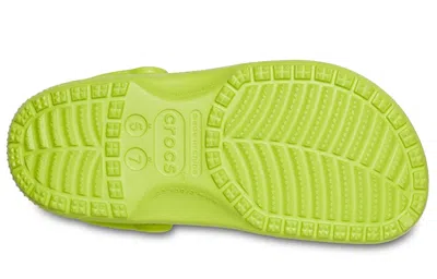Crocs Unisex Classic Clogs In Neon Yellow In Yellow