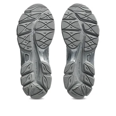 Asics Gel-cumulus 16 Sneakers In Gray