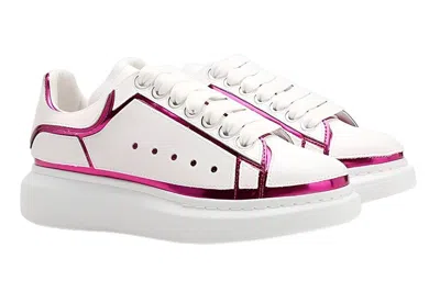 Alexander Mcqueen Logo-laced Casual Sneakers In White