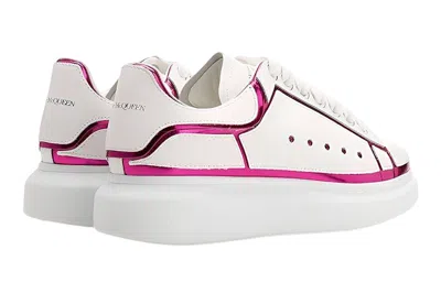 Alexander Mcqueen Logo-laced Casual Sneakers In White