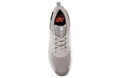 New Balance 900 V1 In Brown