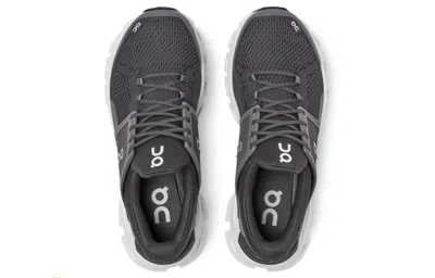 On Running (wmns)  Cloudnova 'black White'