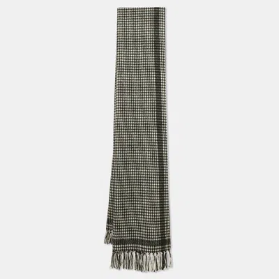 Pre-owned Saint Laurent Monochrome Houndstooth Wool Fringed Scarf In Black