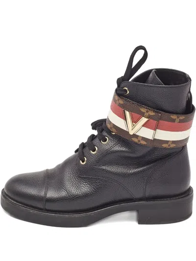 Pre-owned Louis Vuitton Leather Lace-up Strap Combat Boots