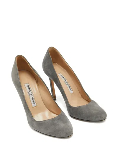 Pre-owned Manolo Blahnik Suede Pumps