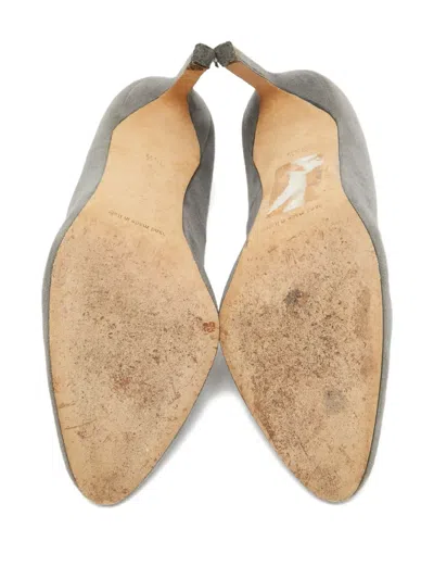 Pre-owned Manolo Blahnik Suede Pumps