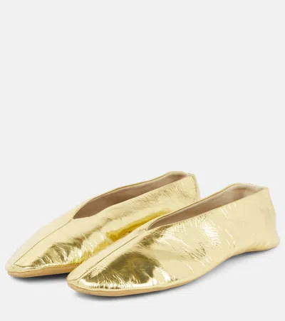 The Row Stella Laminated Leather Ballet Flats In Burgundy
