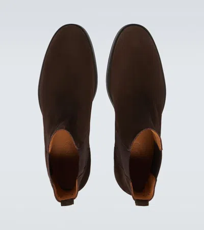 Tod's Round Toe Suede Chelsea Boots With Elastic Side Panels