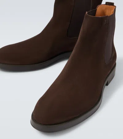 Tod's Round Toe Suede Chelsea Boots With Elastic Side Panels
