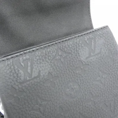 Pre-owned Louis Vuitton Black Leather Shoulder Bag ()