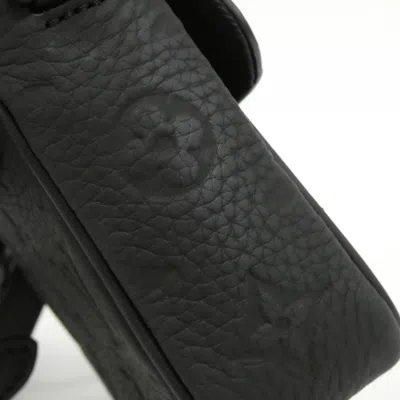 Pre-owned Louis Vuitton Black Leather Shoulder Bag ()