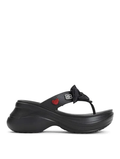 Balenciaga Rubber Sandals With Playful Heart Embellishments In Black