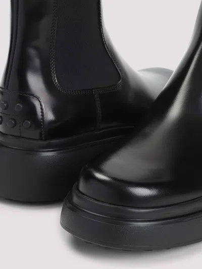 Tod's Black Leather Ankle Boots With Elastic Panels