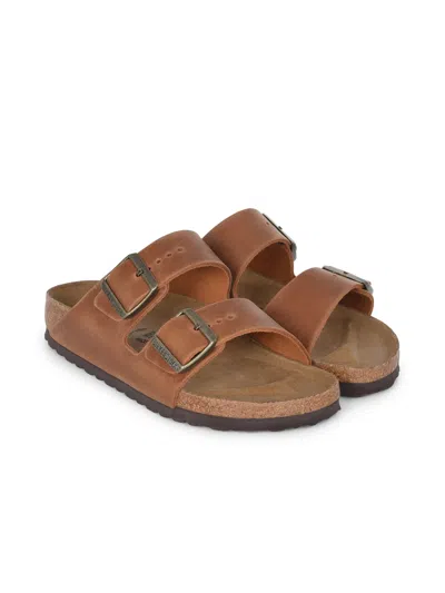 Birkenstock Arizona Slides In Brown
