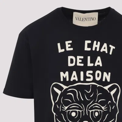 Valentino Garavani T-shirt With Le Chat De La Maison Print In Black