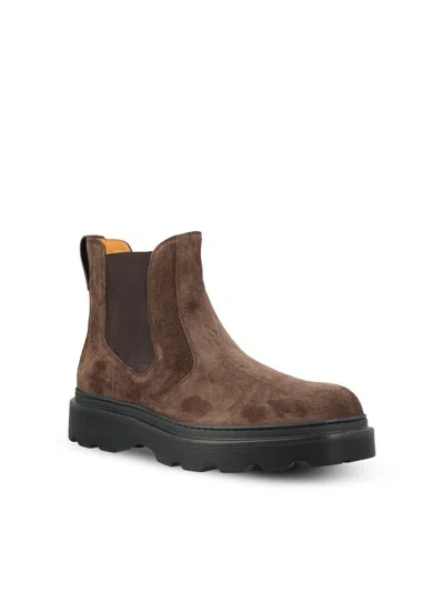 Tod's Boots In Brown