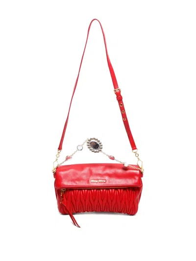 Pre-owned Miu Miu 2000-2020 Matelassé Shoulder Bag In Red