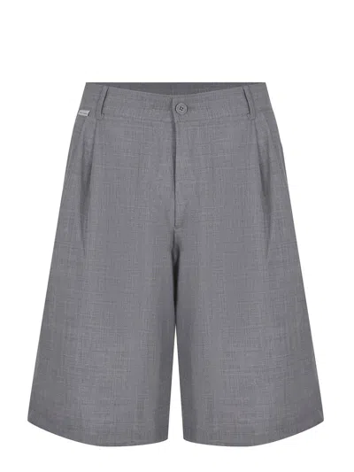 Family First Shorts Made Of A Wool Blend
