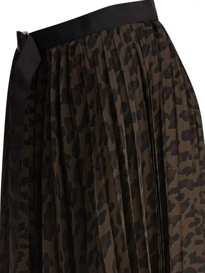 Sacai Pleated High-waisted Animal Print Midi Skirt In Black
