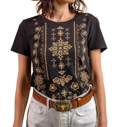 Paparazzi Embroidered Jersey Knit Tee Top In Black