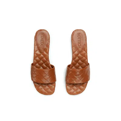 Bottega Veneta Amy Flat Sandals Women