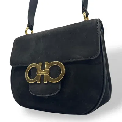 Pre-owned Ferragamo Suede Pochette Shoulder Bag ()