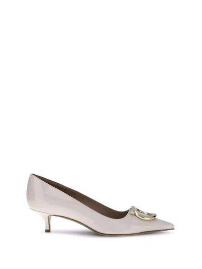 Ferragamo 50mm Gancini Patent-leather Pumps In Neutral