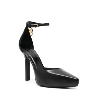 Givenchy G-lock Pumps In Black