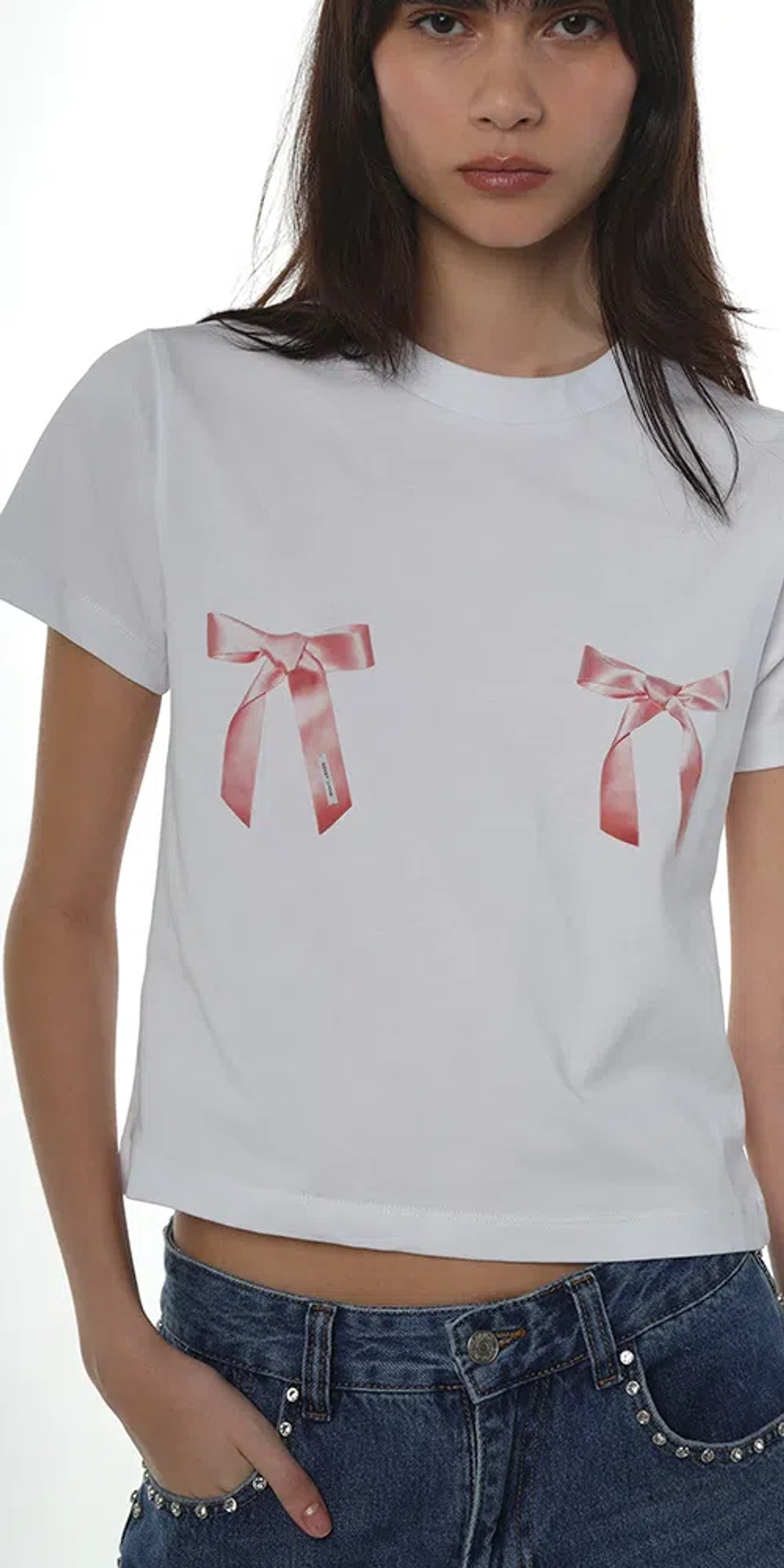 【関税込み】Sandy Liang ホワイト Bow Ame Tシャツ Sandy Liang Bow Ame Tee | ModeSens