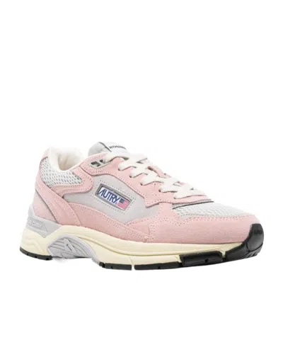 Autry Hyperway Low-top Sneakers In Pink