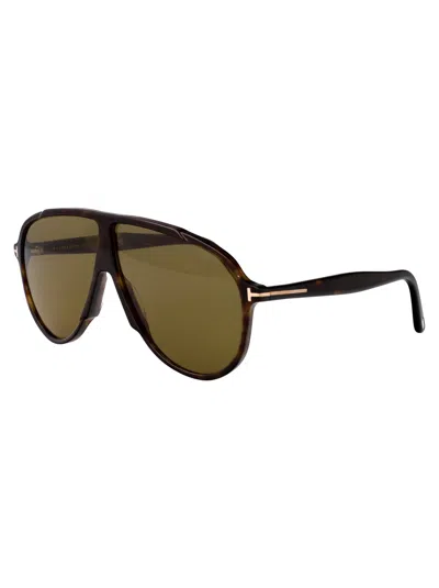 Tom Ford Eyewear Oversized Pilot Frame Sunglasses In Brown