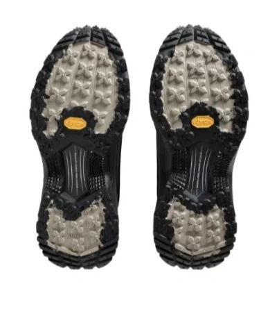 Moncler Trailgrip Lite3 Low Top Sneakers In Black
