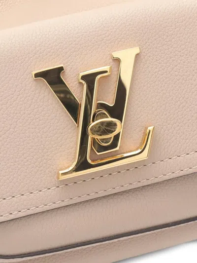 Pre-owned Louis Vuitton 2021 Lockme Bucket Leather Handbag In Neutral